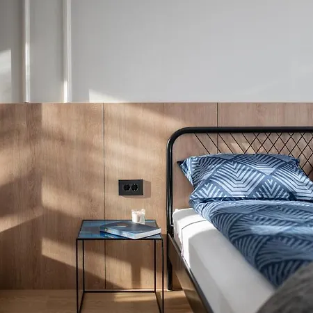 شقة Deluxe Dunavska 4 *